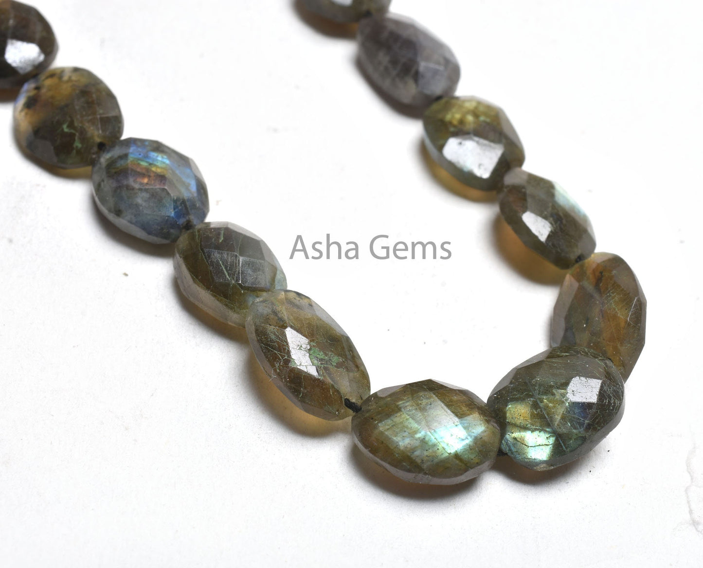 10"Strand Labradorite Faceted Mani Oval Shape Checker Cut Gemstone Loose Beads,8-13 mm Labradorite Oval Briolette Bead Jewelry Making Crafts