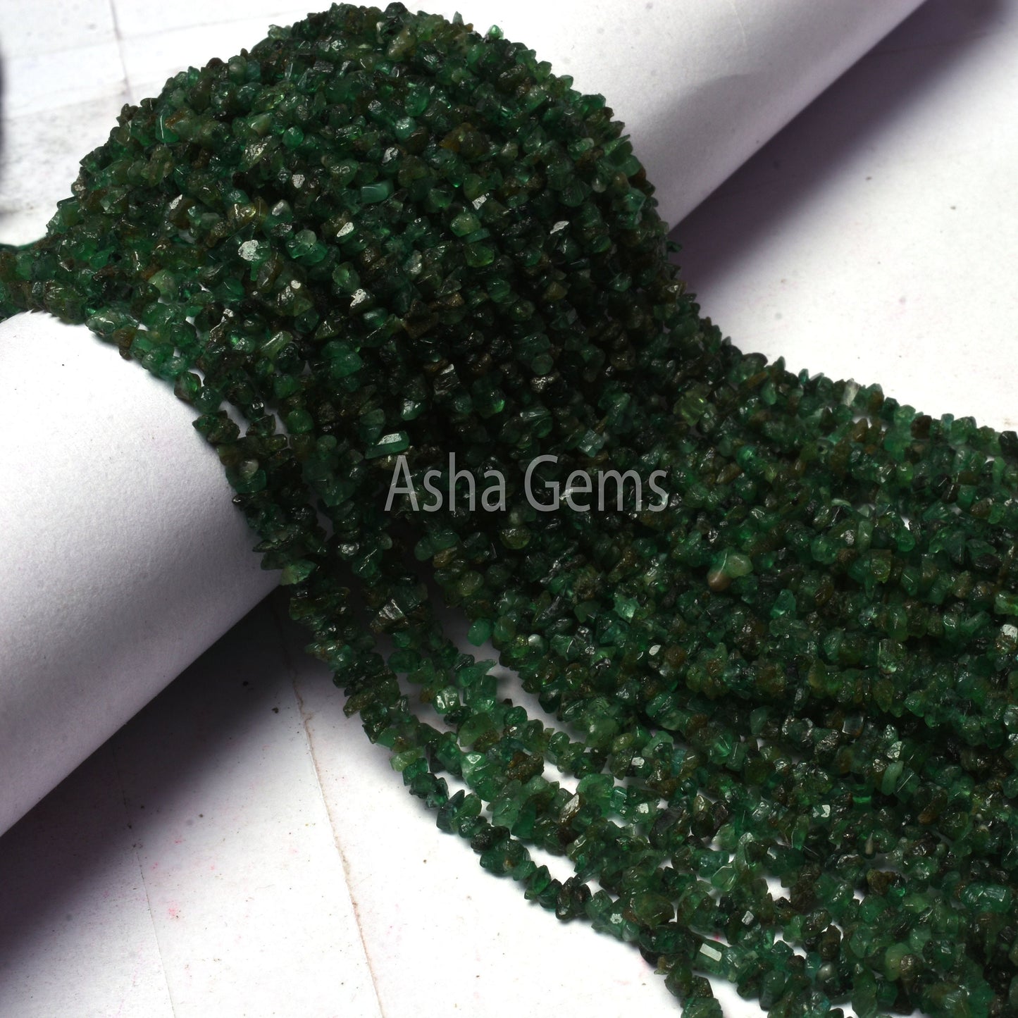 Green Emerald Uncut chip Beads,16" Strand Natural emerald Smooth raw rough Gemstone Uneven Beads small size Emerald Beads Jewelry Necklace