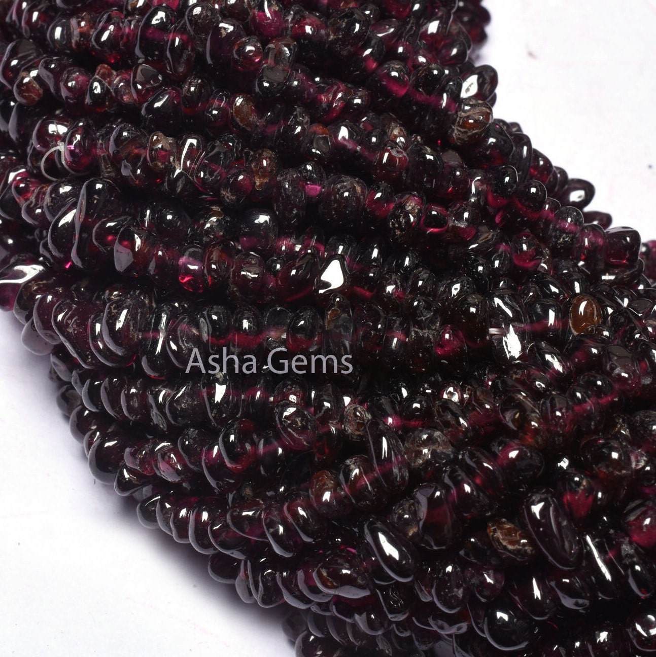 34 Inch Strand Natural Garnet Gemstone Uncut Chips Raw Nuggets Smooth Beads,Fine Quality Hyderabadi Garnet Chips Garnet Bead Uncut Chip SALE
