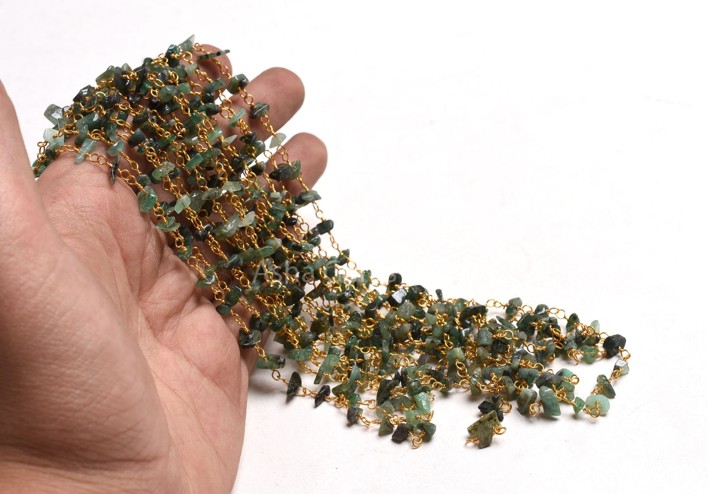 Natural Green Emerald Gemstone Uncut Chip Beads Rosary Chain Gold Plated Wire Wrap Emerald Beaded Uneven Nugget Chain Jewelry Necklace Craft