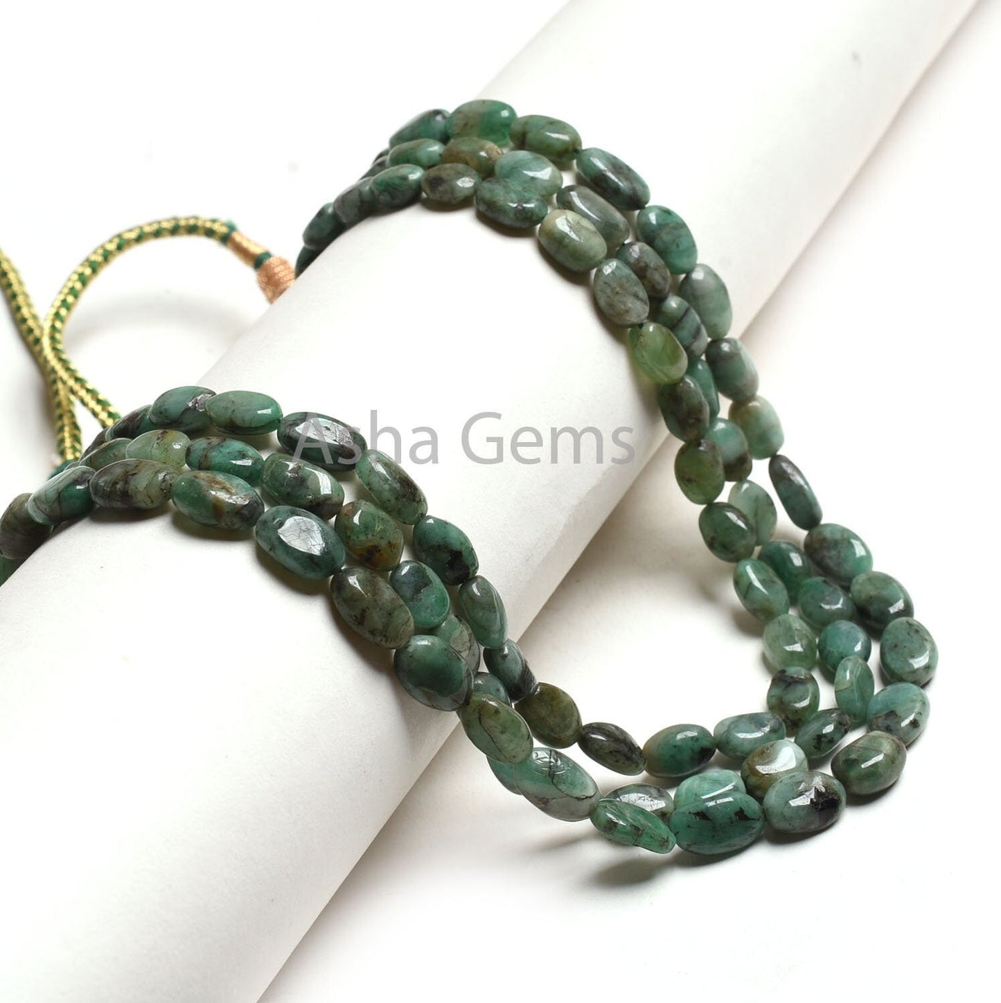 Beautiful Emerald Smooth Oval Gemstone Beads Necklace,7x9-8x12mm Green Emerald Plain Uneven Oval Bead,3 Strand Necklace Emerald Bead Jewelry