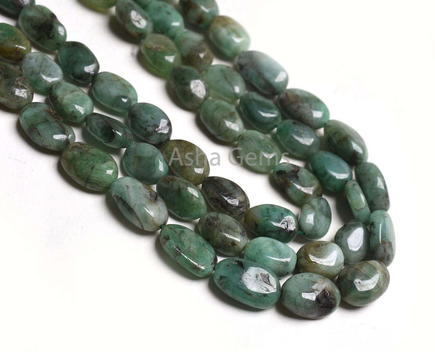 Beautiful Emerald Smooth Oval Gemstone Beads Necklace,7x9-8x12mm Green Emerald Plain Uneven Oval Bead,3 Strand Necklace Emerald Bead Jewelry