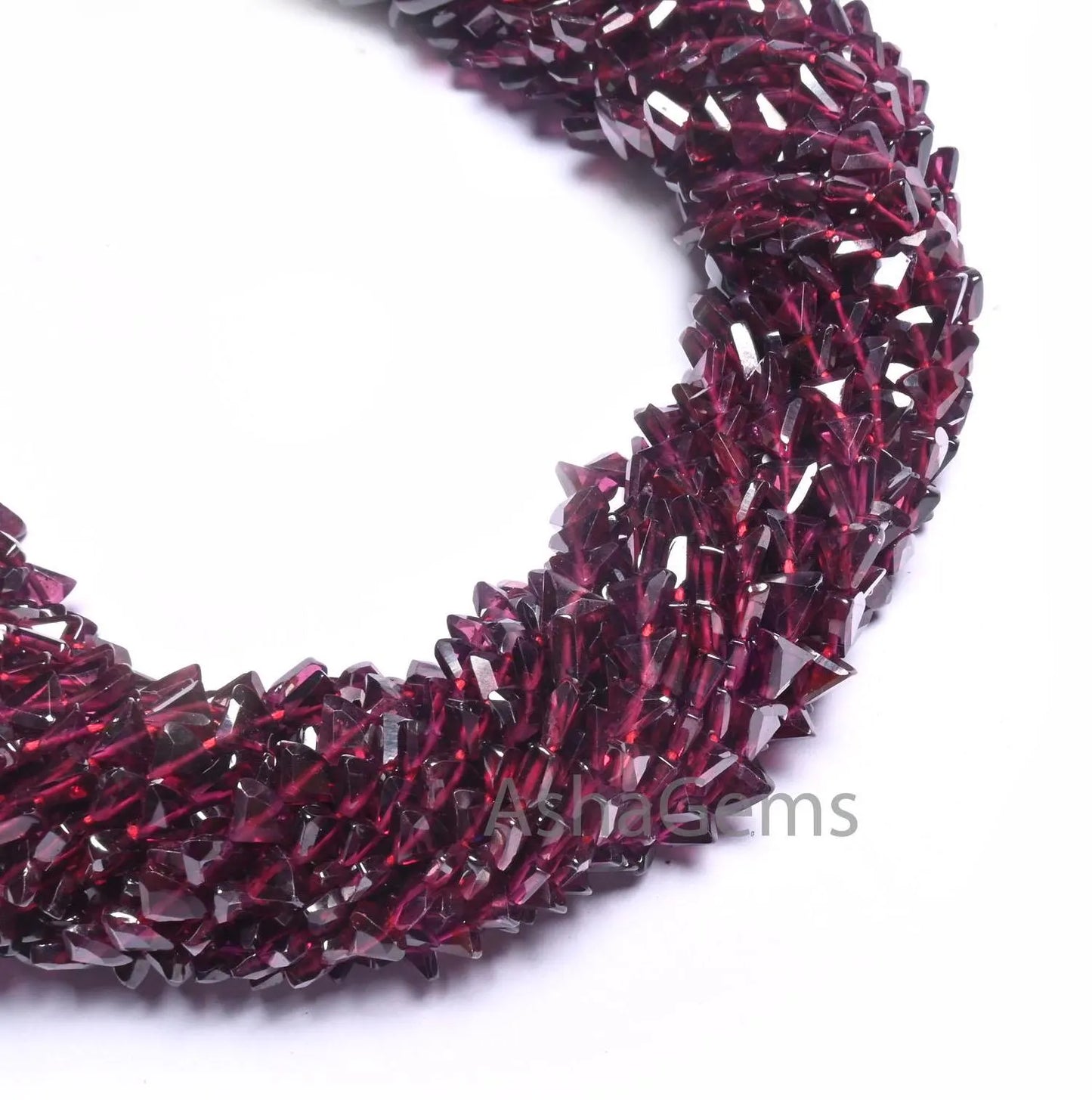 Beautiful Red Garnet Fancy Kite Shape Gemstone Loose Beads, Fine Natural Garnet Flat Kite Tiny Briolette Straight Drill Beads Jewelry SALE(AG 18713)