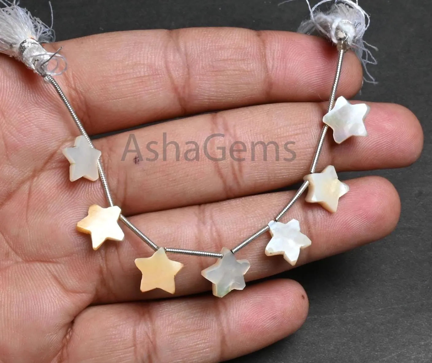 Natural Mother Of Pearl Carving Star Shape beads, white Mother Of Pearl Fancy Carved Gemstone Carve star MOP Shell Pearl Beads jewelry Craft (AG 18892)