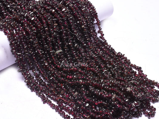 34 Inch Strand Natural Garnet Gemstone Uncut Chips Raw Nuggets Smooth Beads,Fine Quality Hyderabadi Garnet Chips Garnet Bead Uncut Chip SALE