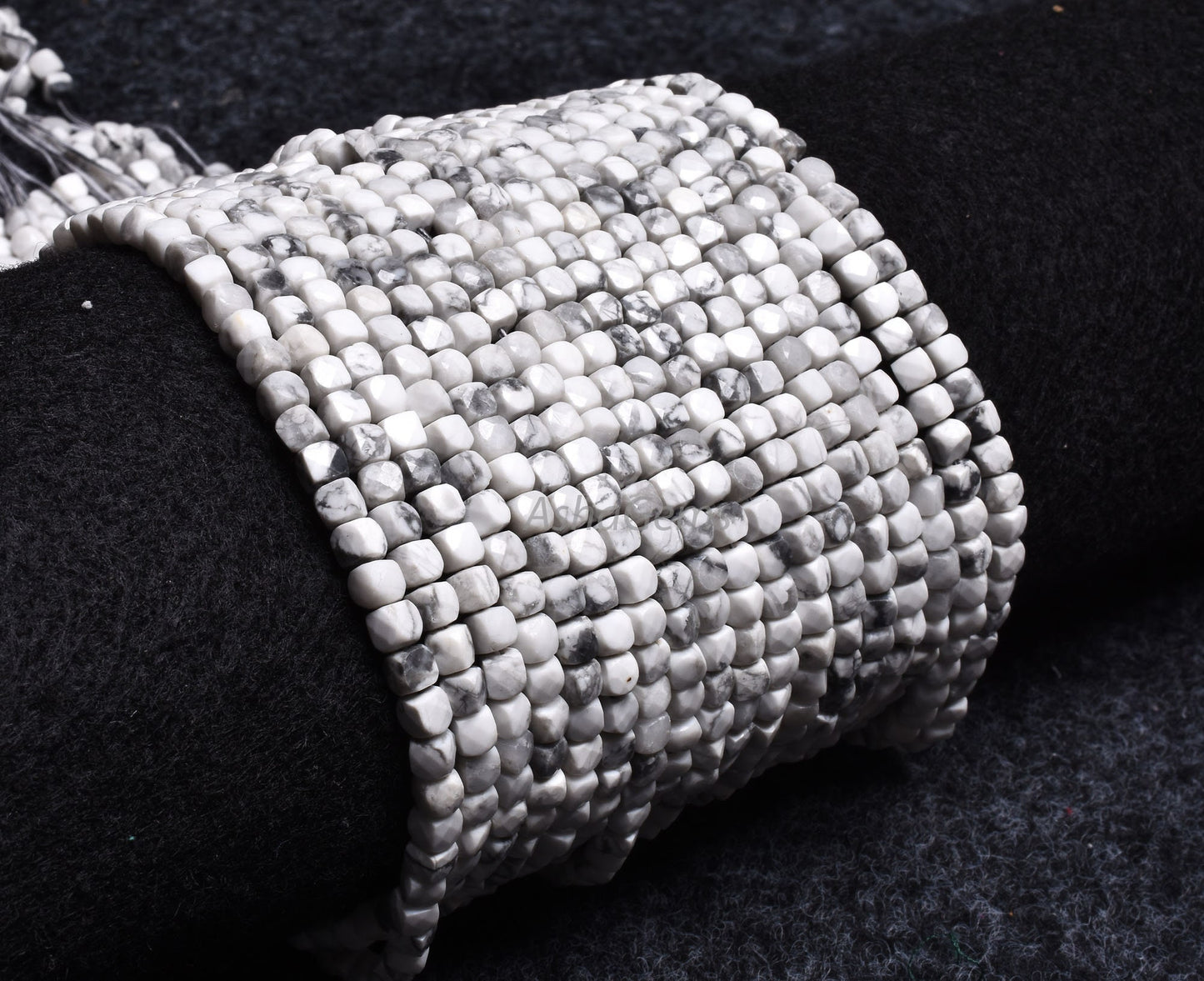 Beautiful Howlite Faceted 3D Cube Box Shape Beads,4 mm,6/13 Inch Strand, White Howlite Faceted Cube Beads,3D Box Beads, Jewelry Making Craft