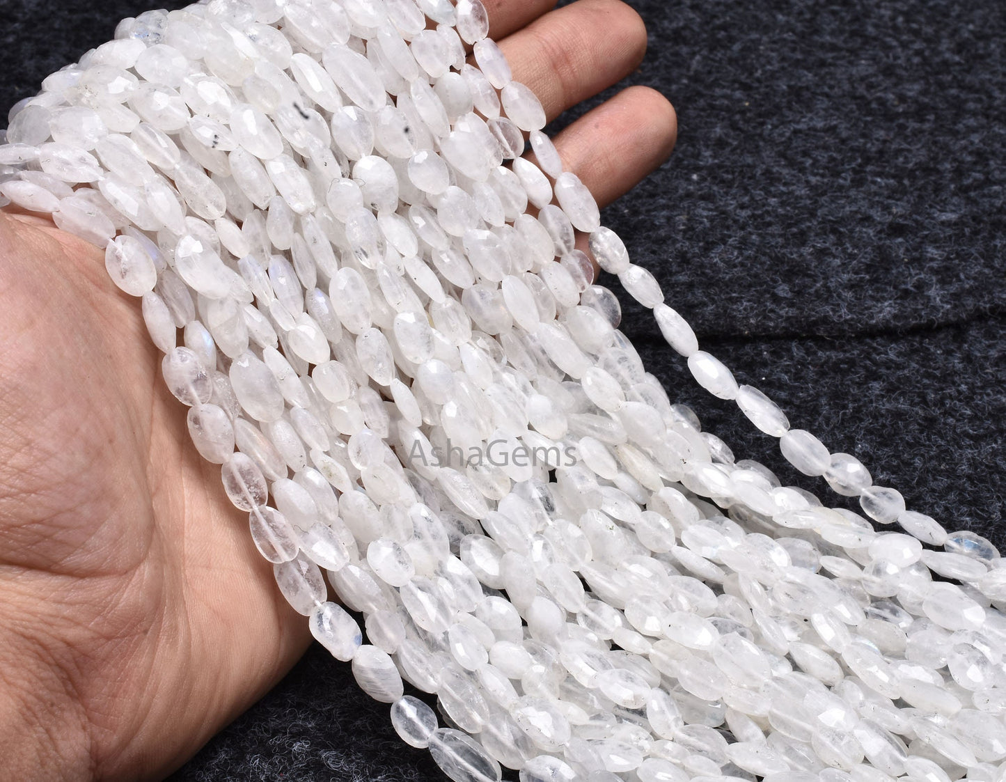 13"Strand Natural Blue Fire Rainbow Moonstone Faceted Oval Gemstone Bead Fine White rainbow Oval shape briolette beads,Rainbow beads Jewelry