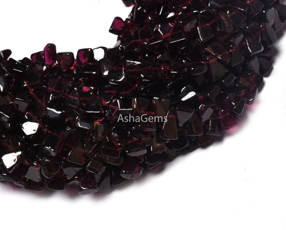 13" Strand Natural Garnet smooth Triangle shape Gemstone beads, red garnet plain handmade flat trillion Beads Garnet side drill Bead Jewelry