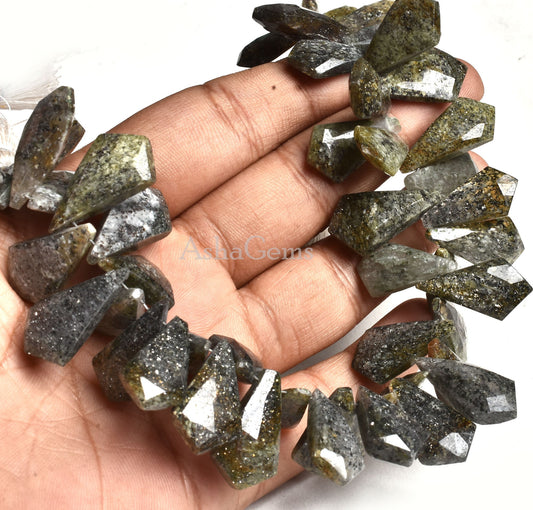 Beautiful Black Sunstone Fancy Shape Beads,7.5"Strand Rare Green Black Sunstone Faceted Fancy Beads, Natural Sunstone Faceted Briolette SALE