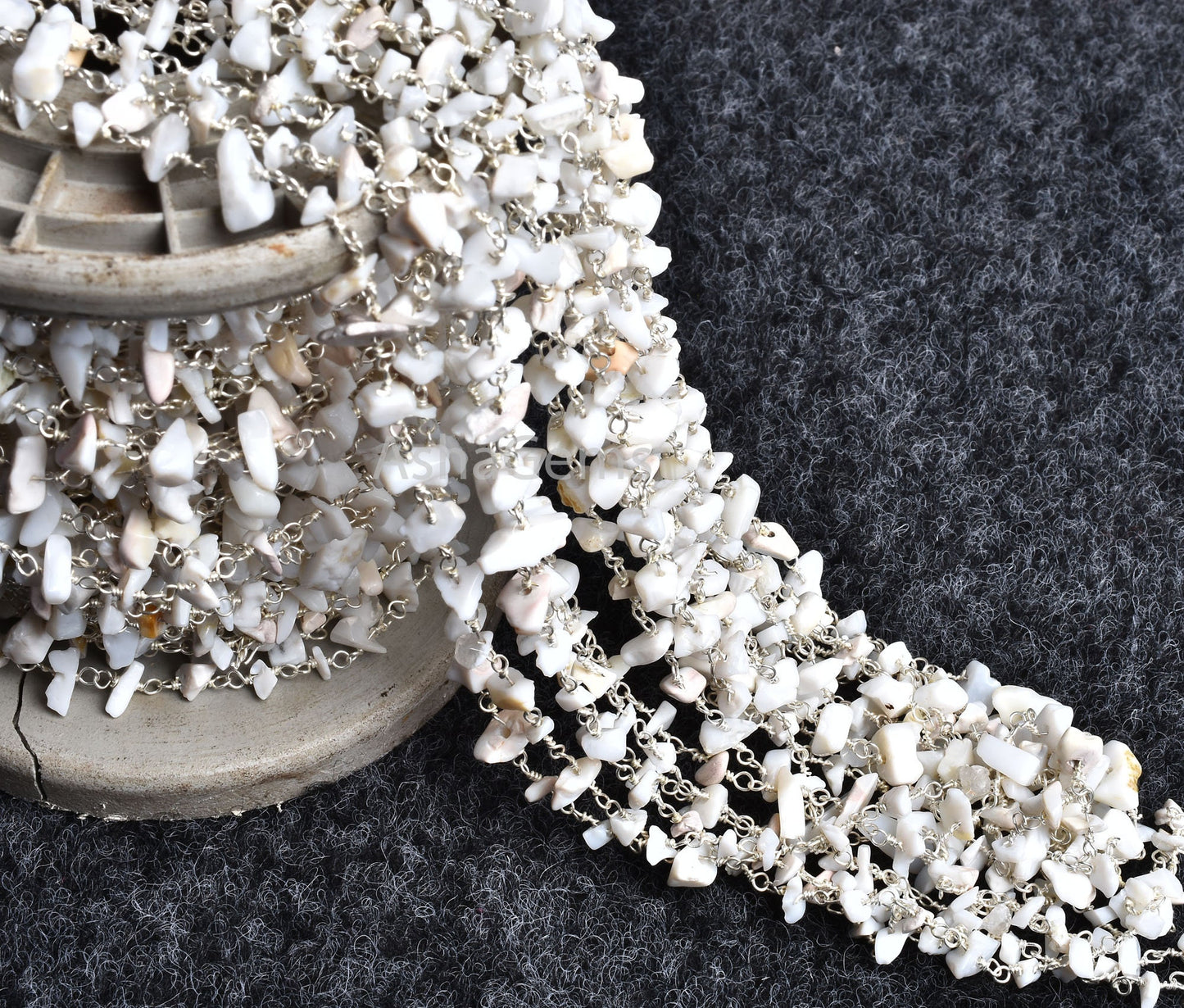 Natural White Opal Uncut Chip Beads Rosary Chain Silver Plated Wire Bulk roll Beaded Chain Gemstone Opal Smooth Nugget Chain Jewelry Crafts