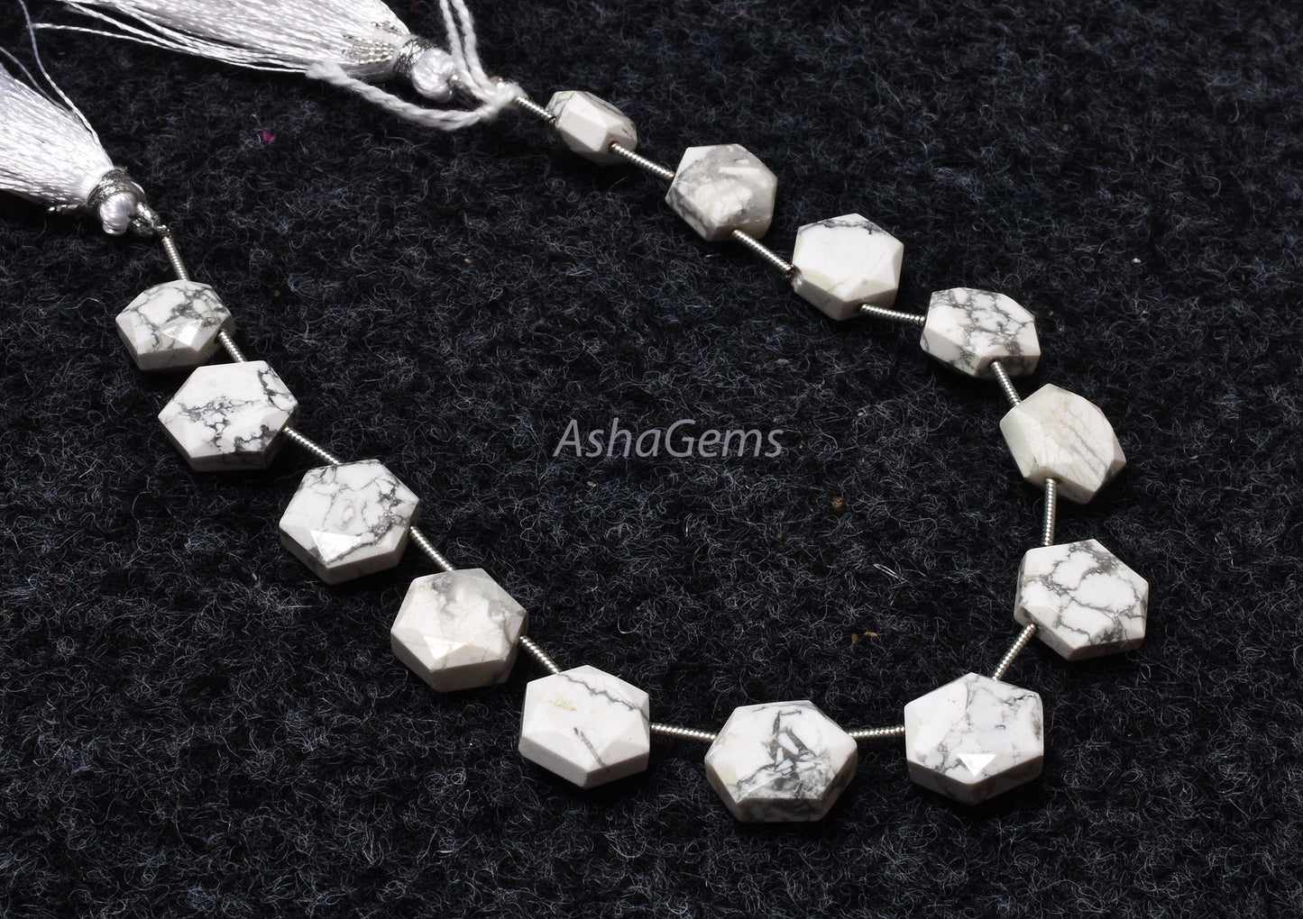 13 Piece strand  Howlite Faceted Hexagon Shape Gemstone beads, White Howlite Fancy 6 Corner Beads, Howlite Bead Briolette For Jewelry Making