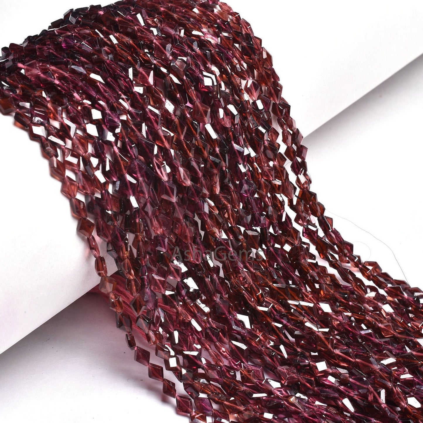 Beautiful Garnet Fancy Rhombus Shape Gemstone Faceted Beads,13"Strand Red Pink Garnet Table Cut Faceted Briolette Rhombus beads AAA Garnet