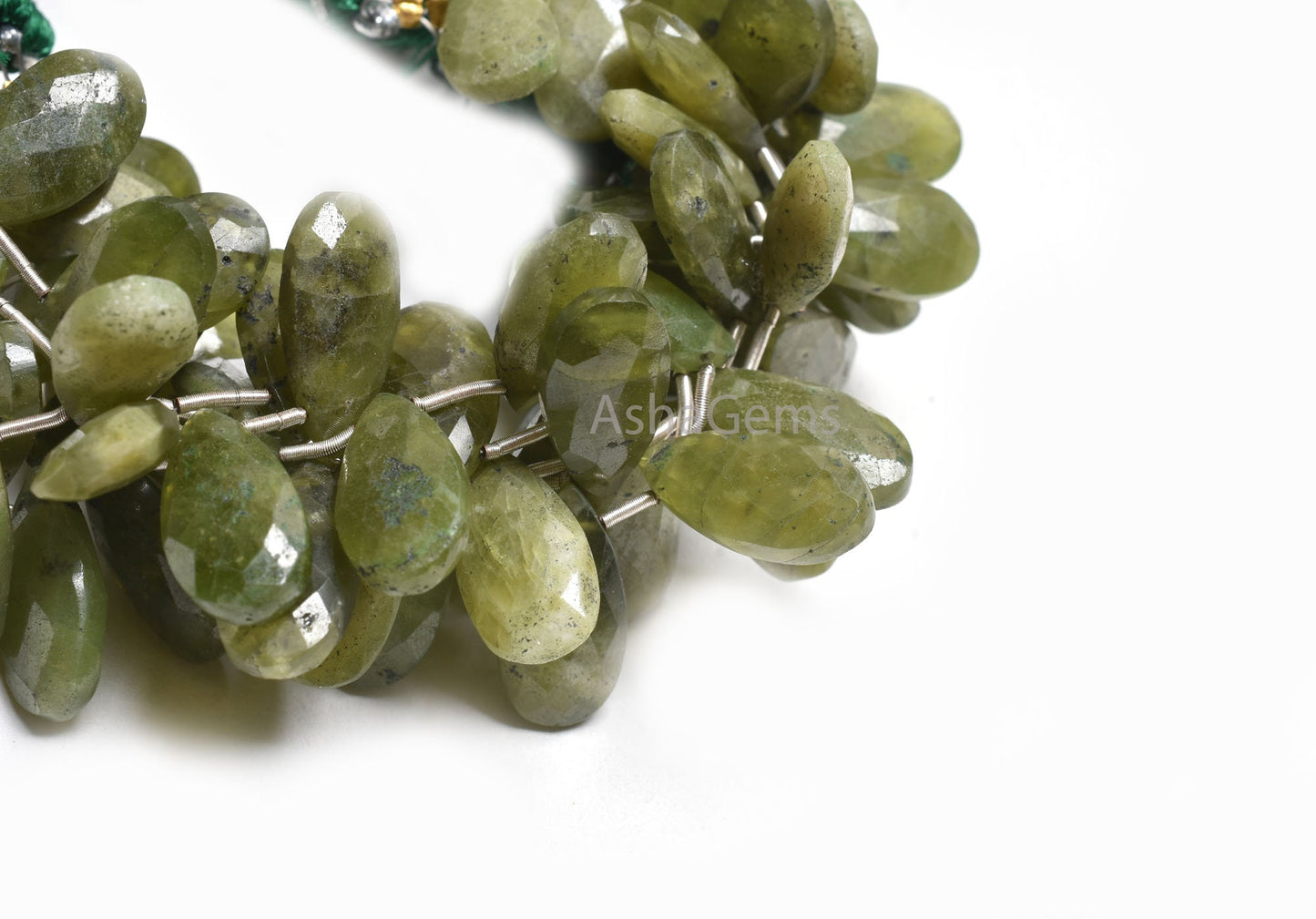 Natural Green Vessonite Fancy Long Pears Beads,9-18 mm Vessonite Faceted Teardrop Side Drill Gemstone Beads Vesuvianite Beads Jewelry Making