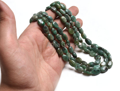 Beautiful Emerald Smooth Oval Gemstone Beads Necklace,7x9-8x12mm Green Emerald Plain Uneven Oval Bead,3 Strand Necklace Emerald Bead Jewelry