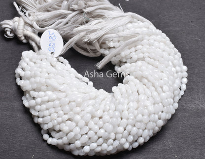 Beautiful White Agate Smooth Nugget Shape Beads,13 Inch Strand White Gemstone Loose Beads, Natural Agate Tumble Plain Pebble Jewelry Crafts