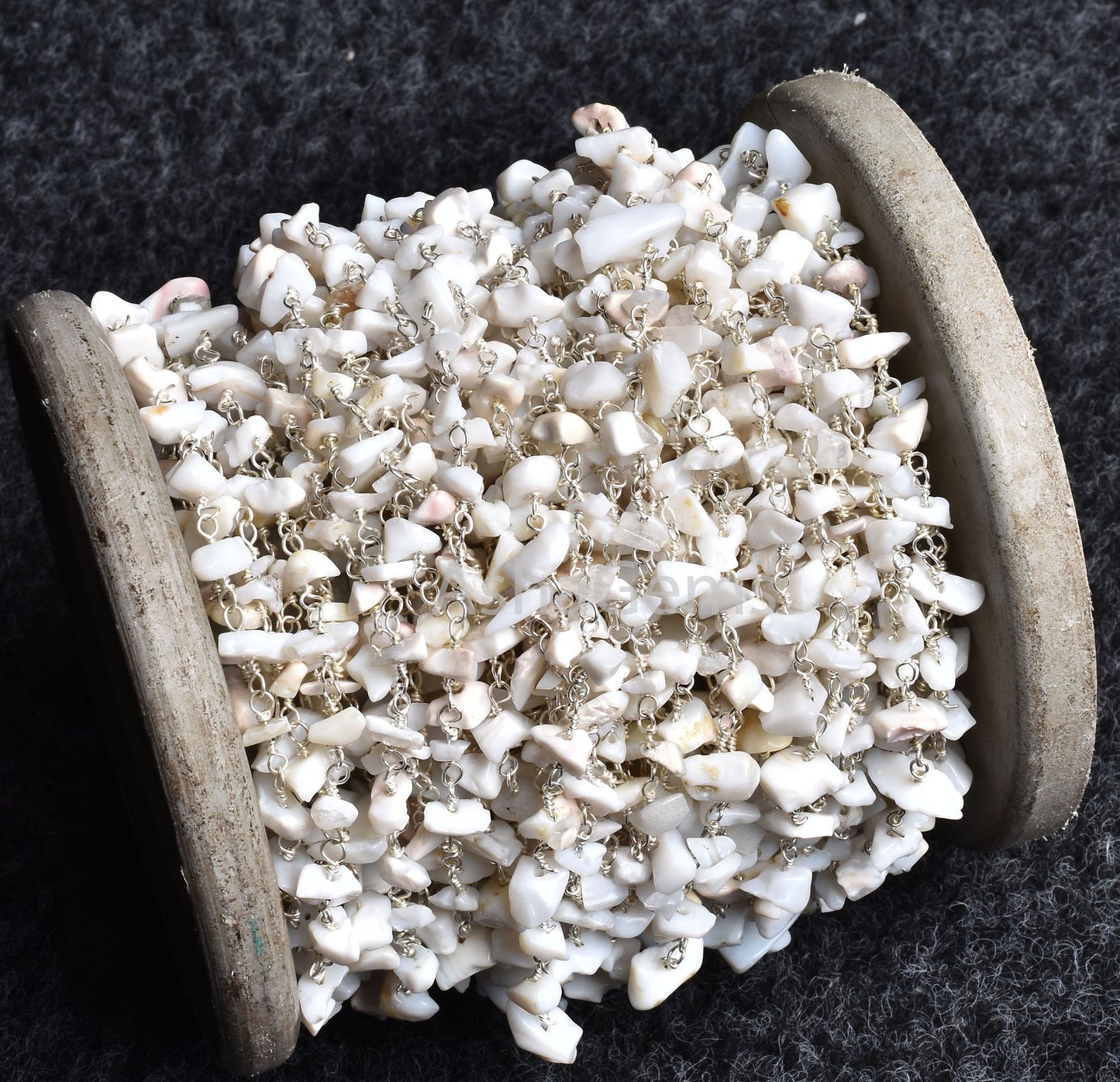 Natural White Opal Uncut Chip Beads Rosary Chain Silver Plated Wire Bulk roll Beaded Chain Gemstone Opal Smooth Nugget Chain Jewelry Crafts