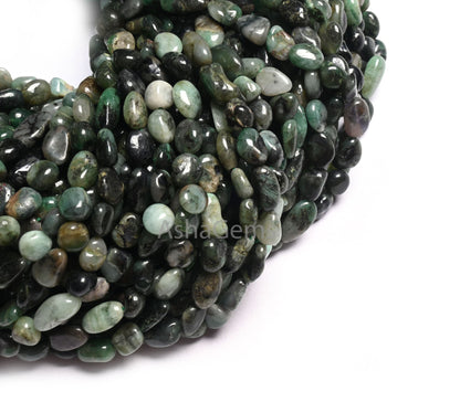 Beautiful Green Emerald Smooth Nugget Shape Gemstone Loose Beads, Sakota emerald Nugget Tiny Handmade Tumble Emerald Bead Jewelry Craft SALE