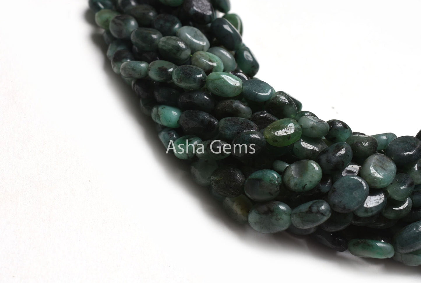 Natural Sakota Green Emerald Smooth Oval Beads,13" Emerald Plain Uneven Oval Straight Drill Gemstone Emerald Beads Jewelry Making Handicraft