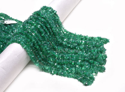 Fine Green Onyx Smooth Uncut Chips Beads,34" Strand Onyx raw Rough Polish Beads, Green Onyx uneven Nugget Tiny Gemstone Beads Jewelry Crafts