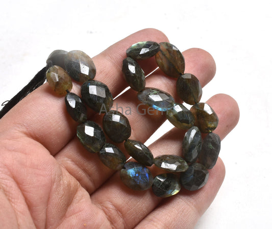 10"Strand Labradorite Faceted Mani Oval Shape Checker Cut Gemstone Loose Beads,8-13 mm Labradorite Oval Briolette Bead Jewelry Making Crafts