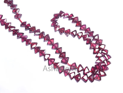 Beautiful Red Garnet Fancy Kite Shape Gemstone Loose Beads, Fine Natural Garnet Flat Kite Tiny Briolette Straight Drill Beads Jewelry SALE(AG 18713)