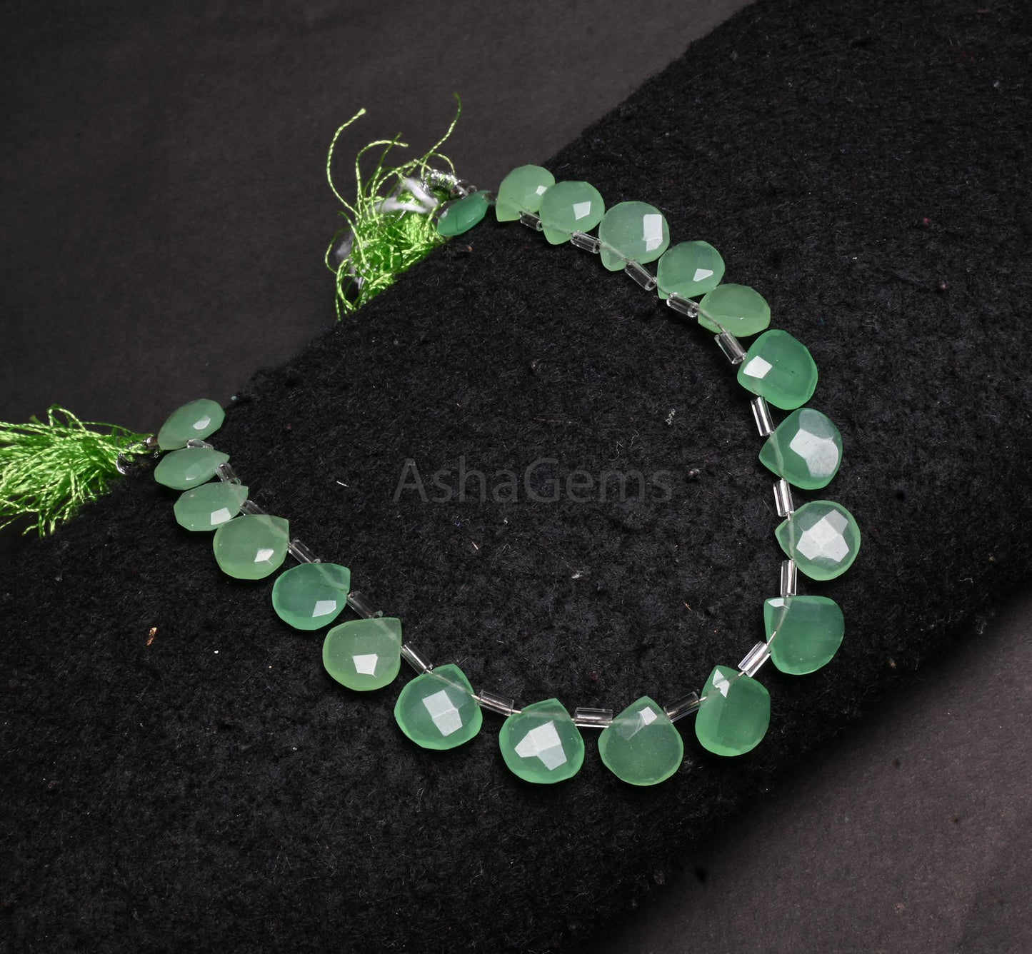 Beautiful Green Chalcedony faceted Heart Shape Beads,10-11 mm Fine Green Chalcedony Heart Briolette Side Drill Gemstone Beads Jewelry Making (AG 18915)
