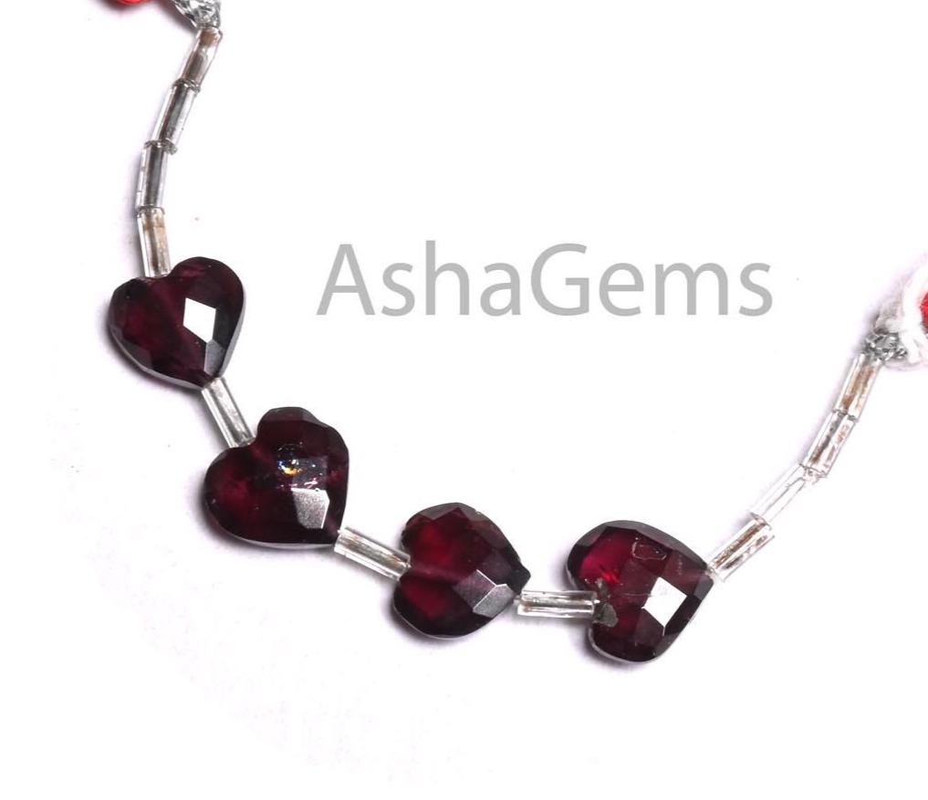Beautiful Red Garnet Fancy Heart Shape Carving Gemstone Beads,9mm Natural Garnet Faceted Heart Carved Briolette T Drill Garnet Beads Jewelry (AG 18925)